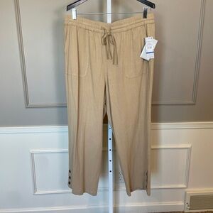Multiples NWT XL Pants Wide Leg Elastic Waist Tan Casual Career Buttons